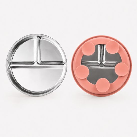 Assiette compartiment inox et sa base à ventouses en silicone corail, vues séparées