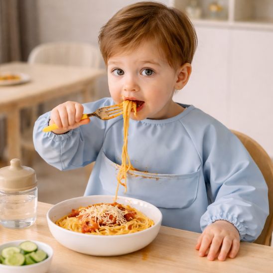 Bavoir bébé longue manche bleu ciel imperméable avec manches longues