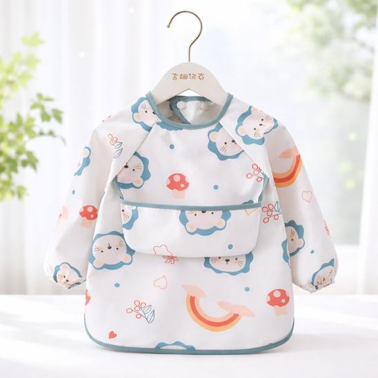 Bavoir bébé protégeant les vêtements pendant les repas