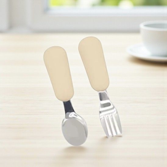 Cuillère bébé crème clair et fourchette douce pour repas enfant – Bébé-Miam