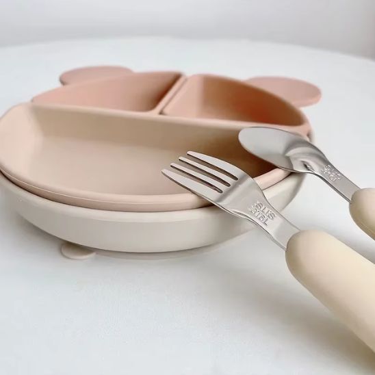 Cuillère bébé silicone vert sauge douce pour repas enfant – Bébé-Miam