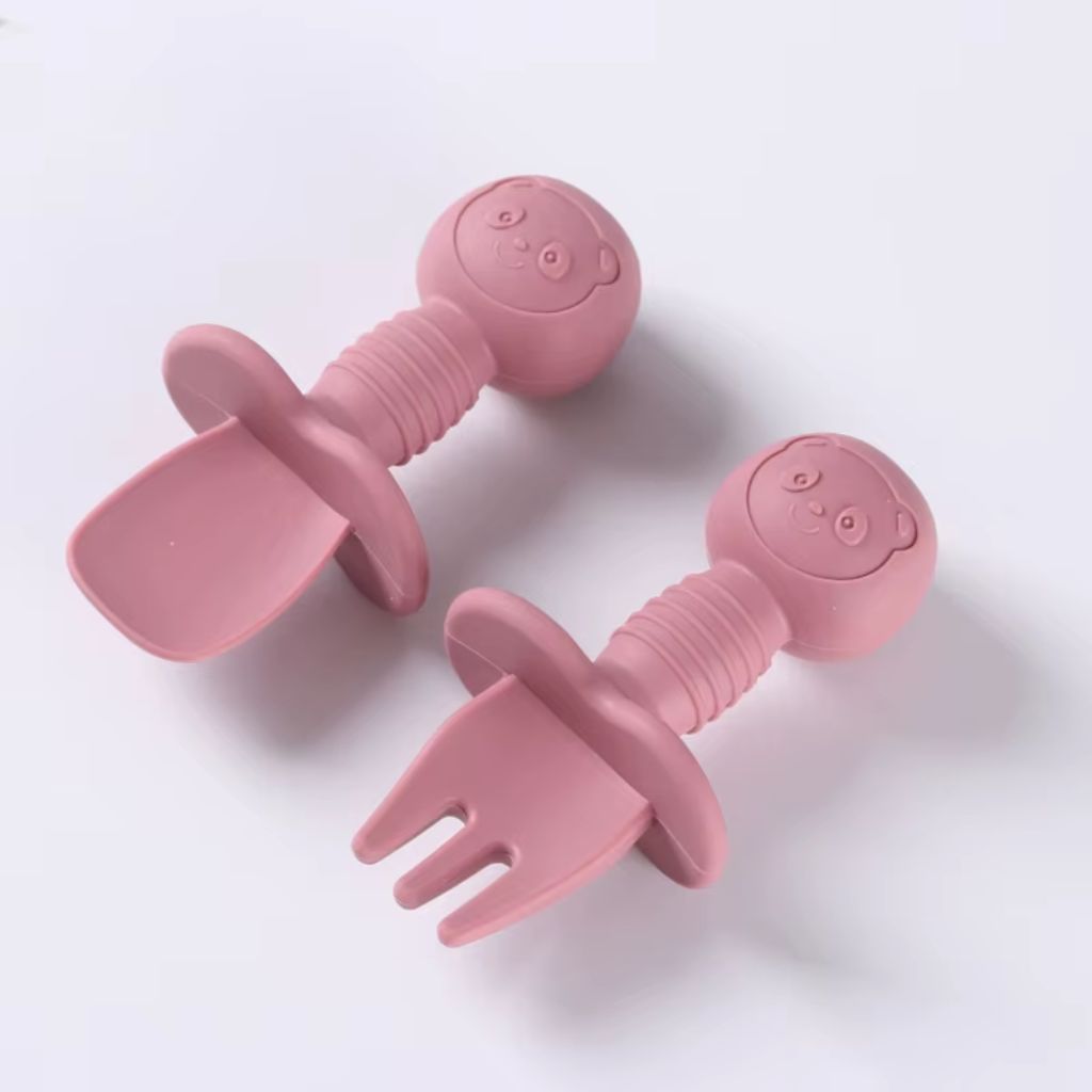 Cuillère silicone bébé avec garde anti-étouffement