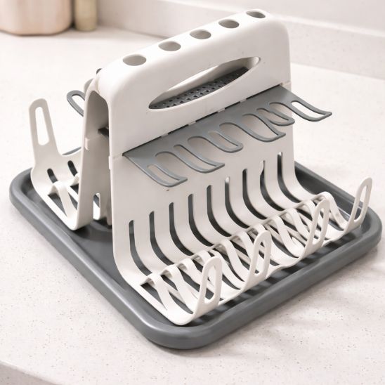 Egoutte biberon bébé design compact avec organisation des accessoires