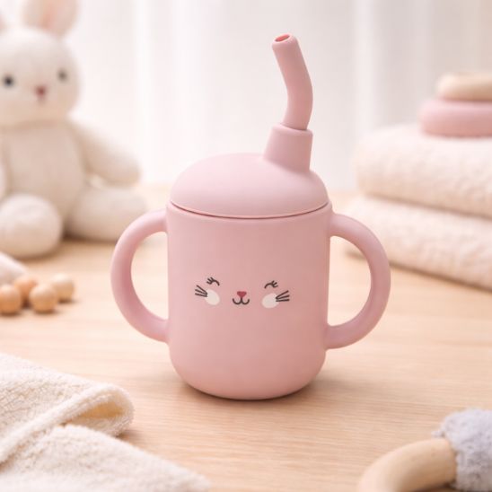 Verre bébé anti-renversement antifuite adapté à l’usage quotidien